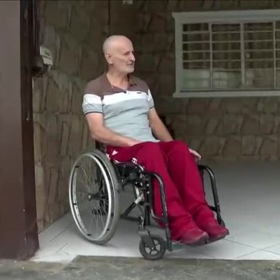 Idoso cadeirante é agredido após bater o carro na casa do agressor