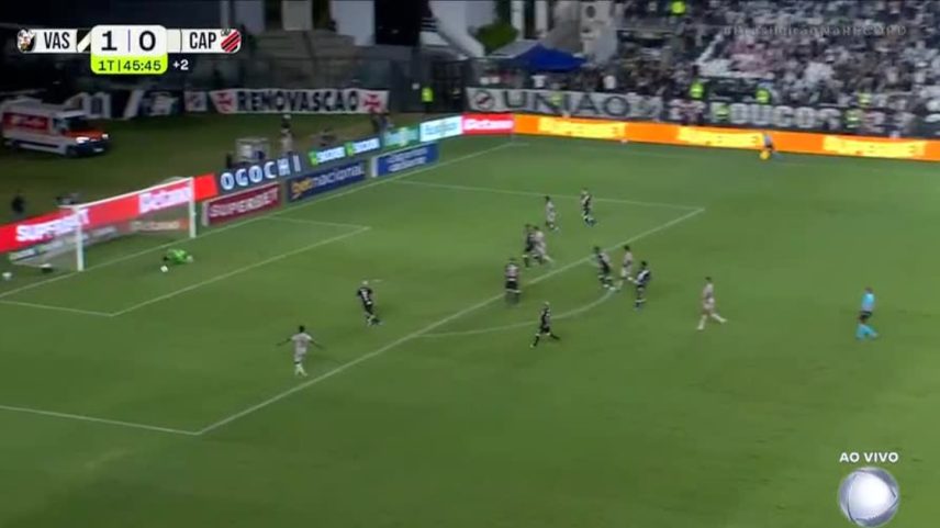 Defesas Léo Jardim Vasco Athletico-PR