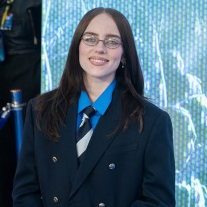 Billie Eilish afirma tentar suprimir síndrome de Tourette