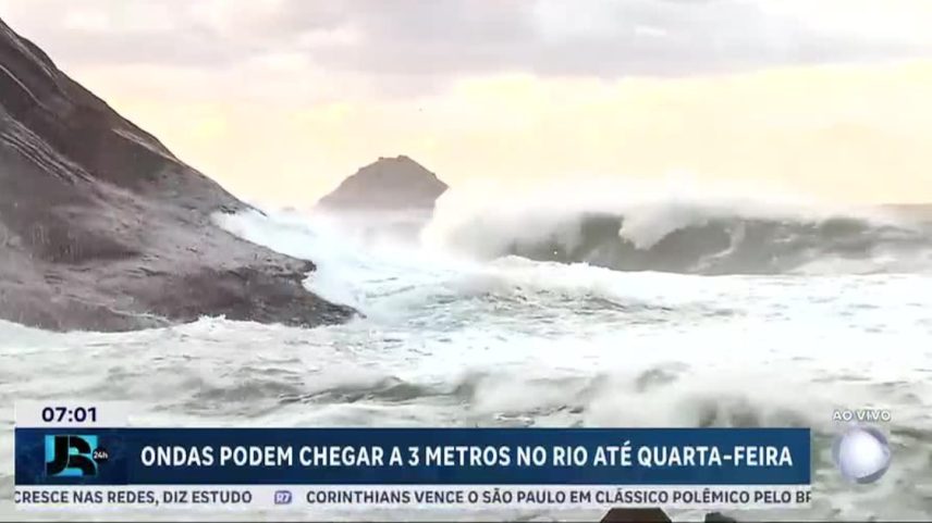 Ondas podem chegar a até três metros no Rio de Janeiro a partir desta segunda-feira (11)