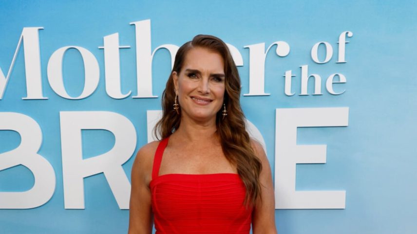 Brooke Shields critica indústria da beleza e dispara: 'Me sinto mais sexy agora'