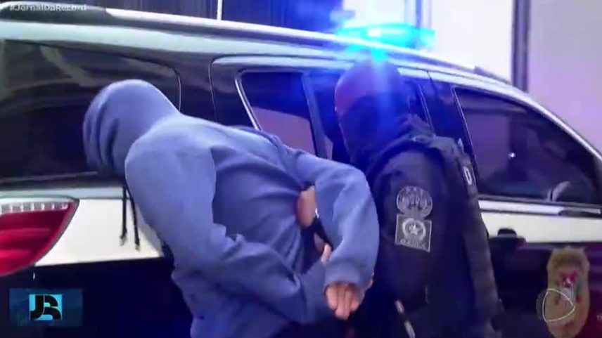 Polícia de SP pega dupla que desfalcava estoque de loja de brinquedos