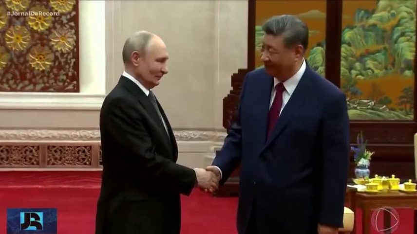 China e Rússia anunciam novos acordos comerciais em Pequim