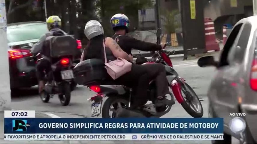 Governo simplifica regras para atividades de motoboys e mototaxistas