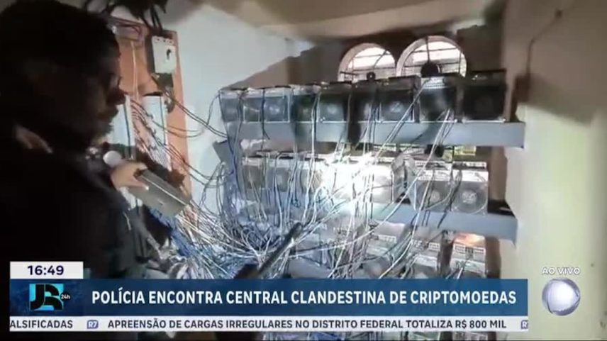 Polícia do Rio encontra central clandestina de criptomoedas do Comando Vermelho
