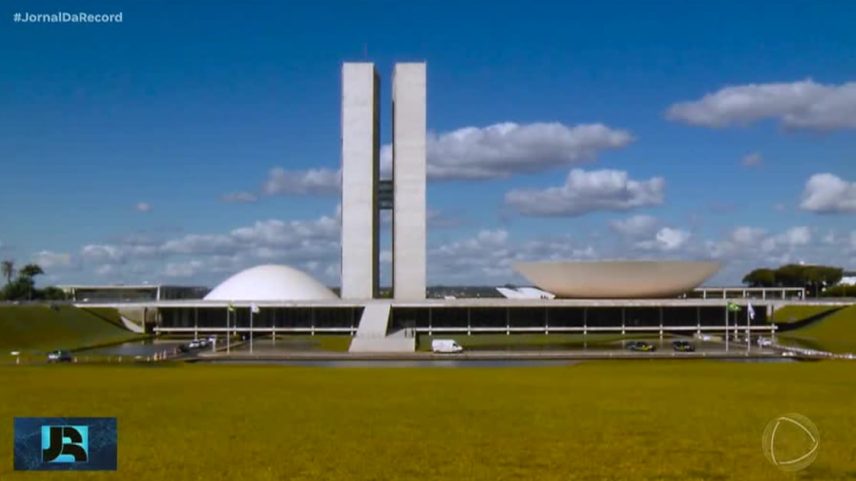 Câmara aprova projeto de lei que torna crime o aumento abusivo dos preços de combustíveis