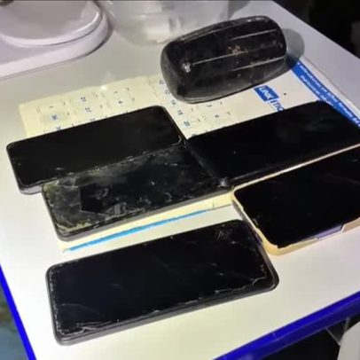 Mais de 500 celulares são encontrados ocultos em celas de presídios no país