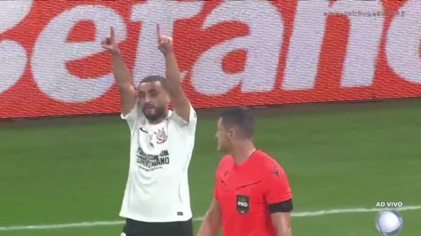 Corinthians vence 1 a 0 o Atlético-MG; gol na narração de Cléber Machado