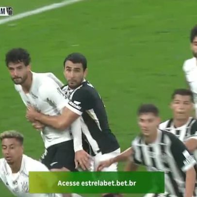 Gustavo Henrique cai na área; Corinthians pede pênalti, Rafael Klein manda seguir