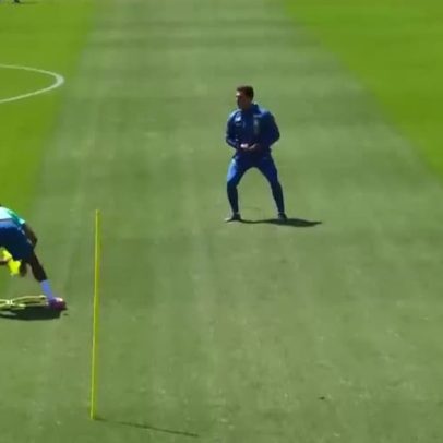 Jogadores da seleção se apresentam na Granja Comary para a Copa