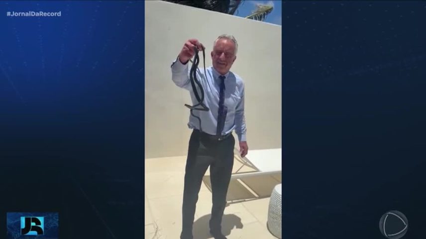 Secretário de Saúde dos EUA publica vídeo com duas cobras e vira assunto nas redes