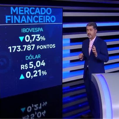 Bolsa fecha em queda e dólar sobe nesta sexta-feira
