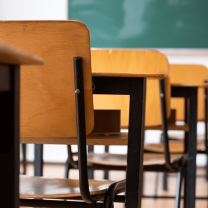 TRF-4 reconhece período fora do magistério para aposentadoria de professores