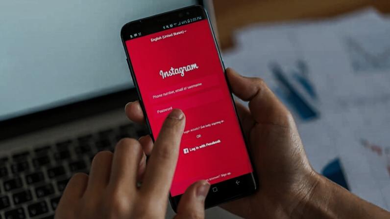 Juiz vê risco à atividade empresarial e manda reativar perfil no Instagram desativado sob justificativa genérica