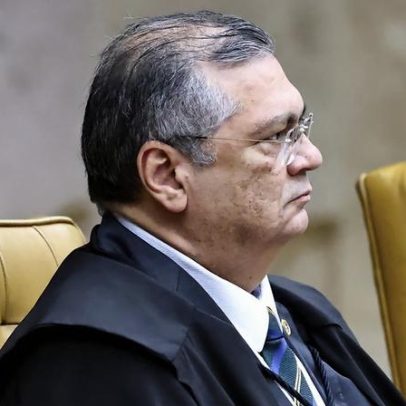 Dino critica pena de aposentadoria a juízes, chama-a de punição ao contribuinte