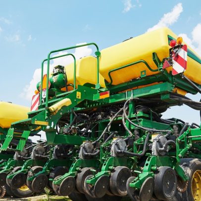 STJ afasta aplicação do CDC a empresa na compra de máquinas agrícolas