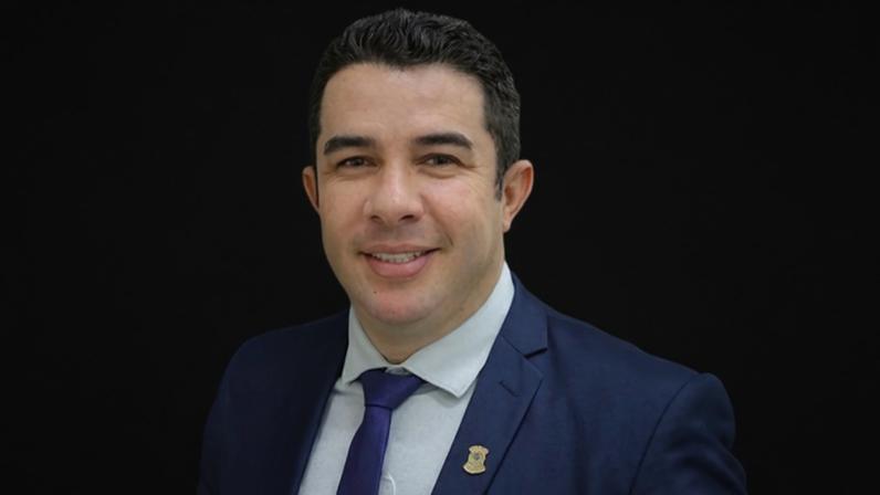 STJ tranca ação penal contra vereador de Boa Vista/RR, Genilson Costa e Silva, acusado de associação ao tráfico.
