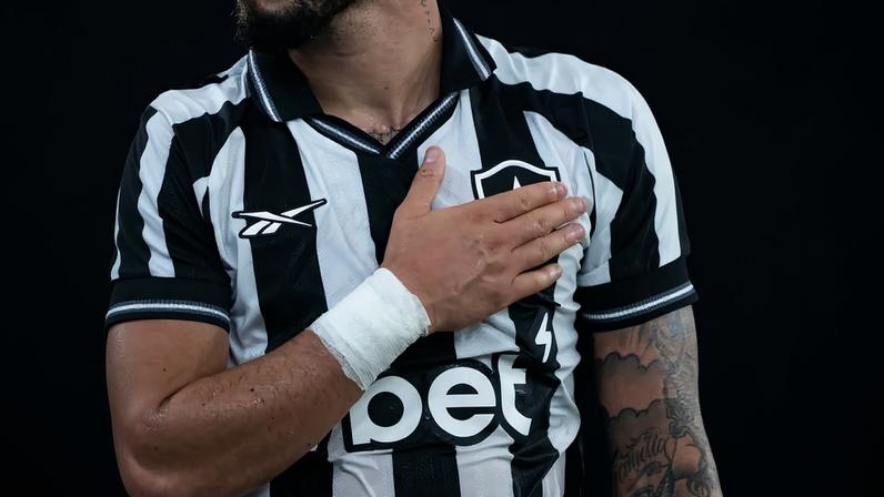 Justiça defere recuperação judicial da SAF Botafogo e suspende cobranças.