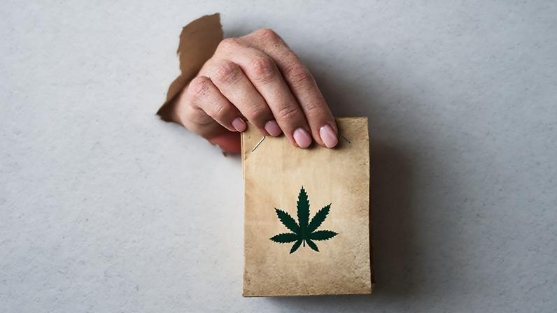 STJ irá definir se preso que solicita à companheira levar droga ao presídio responde por tráfico.