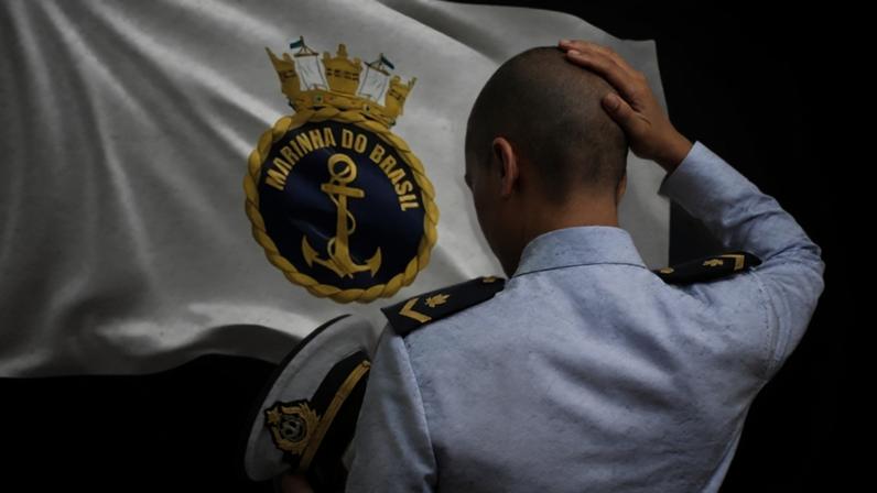 TRF da 2ª região aumenta indenização de militar trans forçada a seguir padrão masculino.