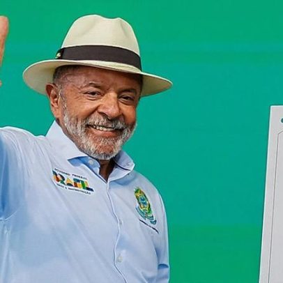 Após derrota no Senado, Lula afirma que indicará Messias ao STF novamente