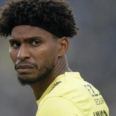 Hugo Souza fica fora da Copa e diz que seguirá em frente