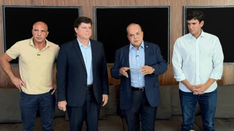 Na imagem, da esquerda para a direita, aparecem o presidente da Câmara Legislativa do DF, Wellington Luiz, o presidente nacional da sigla, Baleia Rossi, o ex-governador Ibaneis Rocha e o deputado federal Rafael Prudente