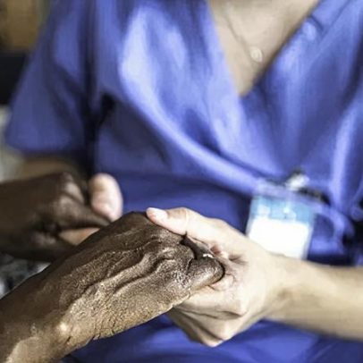 Número de médicos geriatras cresce quase 380% em 14 anos no Brasil