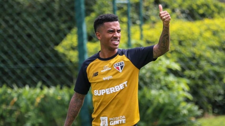 Marcos Antonio evoluiu no treino deste domingo, após a derrota contra o Fluminense (Foto: Erico Leonan / São Paulo FC)