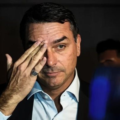 Flávio Bolsonaro perde 14 pontos entre evangélicos após áudio envolvendo Vorcaro