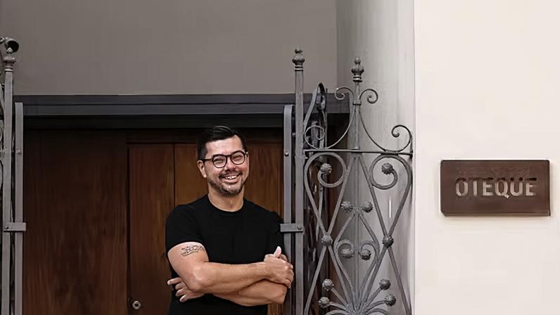 ‘Eu nunca tinha fritado um ovo até os 20 anos’, diz o chef estrelado Alberto Landgraf, que agora é tema de livro da Phaidon