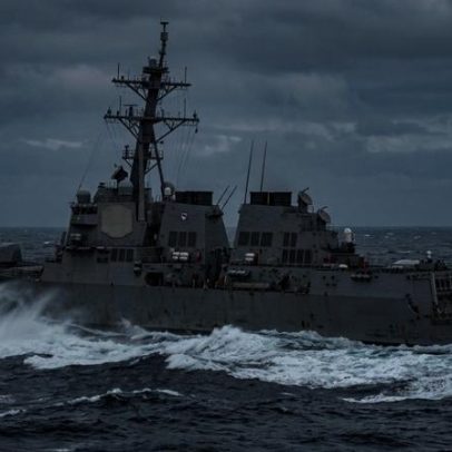 Destróier dos EUA com SPY-6 e 96 silos é a defesa antimíssil mais avançada