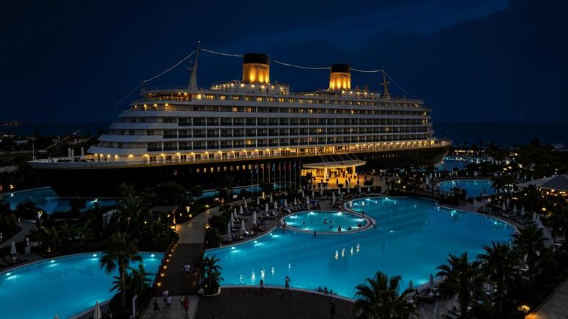 (Imagem ilustrativa)Resort temático que replica a silhueta e o design do transatlântico Titanic na costa turca
