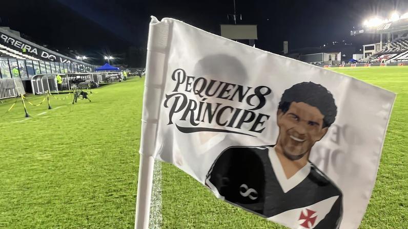 Vasco x Bragantino homenagem Geovani — Foto: André Durão