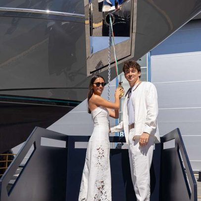 Charles Leclerc adquire iate avaliado em 73 milhões de reais