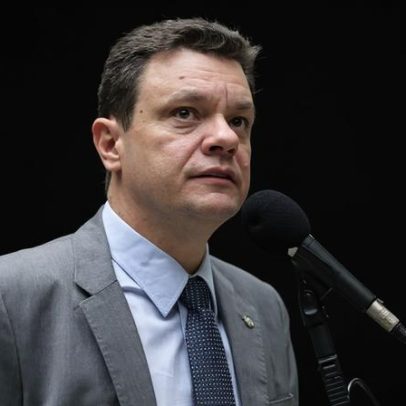 Imbróglio jurídico envolve vaga de Odair Cunha na Câmara entre PT e PSDB