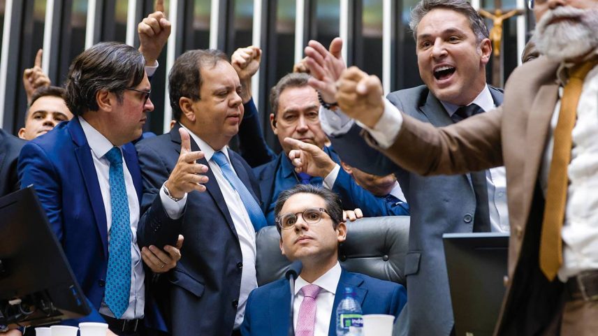 REBELIÃO - Motta: dificuldade para conciliar interesses antagônicos (Marina Ramos/Câmara dos Deputados)