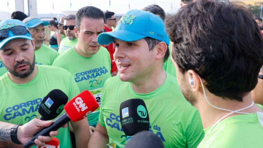 Presidente da Câmara dos Deputados, Hugo Motta, na Corrida da Câmara.