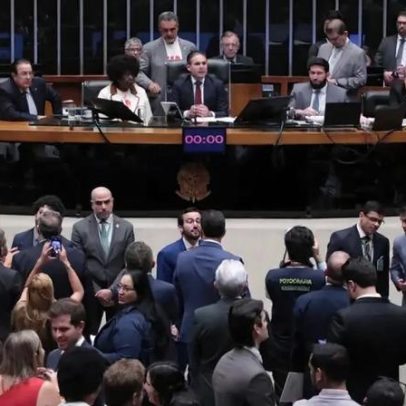 Câmara derruba tentativa do PL de votar PEC que previa adoção da escala 4×3
