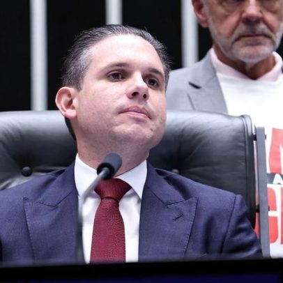 Motta celebra aprovação da PEC que encerra a escala 6×1