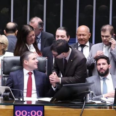 Centrão vê Hugo fortalecido com aprovação do fim da 6x1 na Câmara