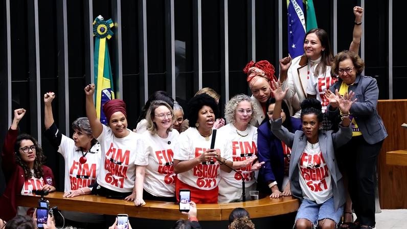 Votação do fim da escala 6x1 na Câmara