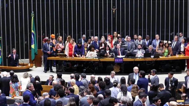 Discussão e Votação da PEC pelo fim da 6x1. Foto: Agência Câmara