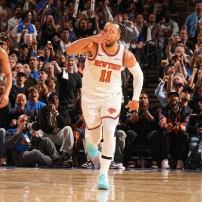 Knicks vencem 76ers e abrem vantagem nas semifinais da conferência