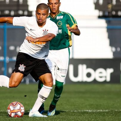 Justiça manda Corinthians pagar R$ 3,5 milhões a lateral que se aposentou aos 23