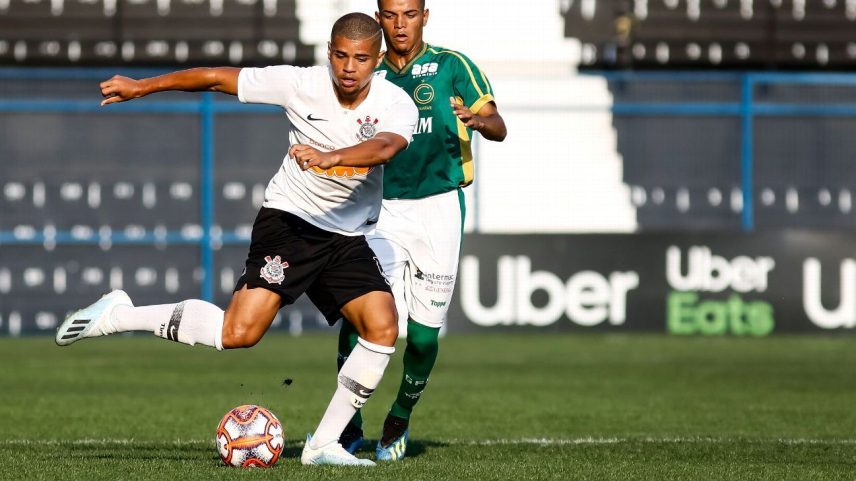 Daniel Marcos durante jogo entre Corinthians e Guarani, pelo Brasileirão sub-20