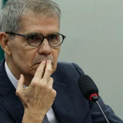 Pedido a Sidônio para esclarecer o fim da taxa da blusinha ao eleitorado