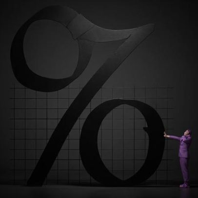 Mercado: bolsa cai e dólar sobe; impactos nos seus investimentos