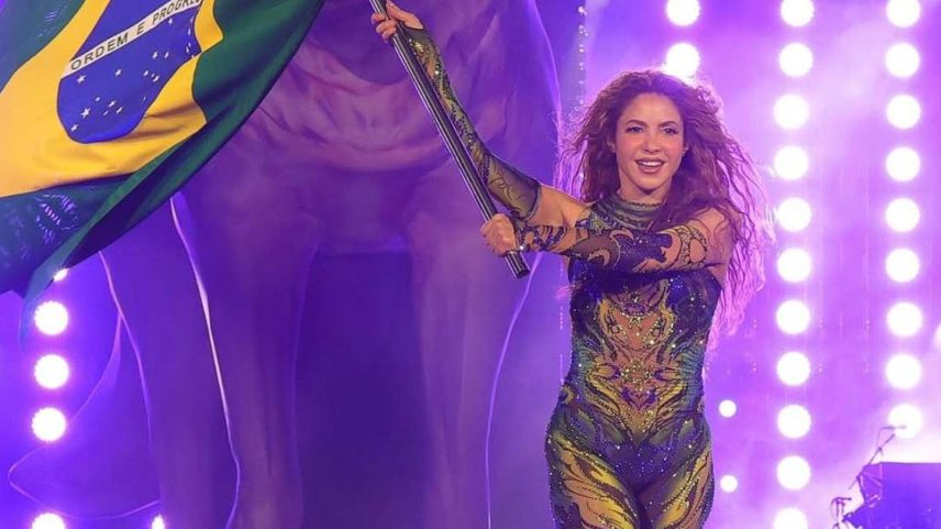 Shakira durante seu megashow em Copacabana
