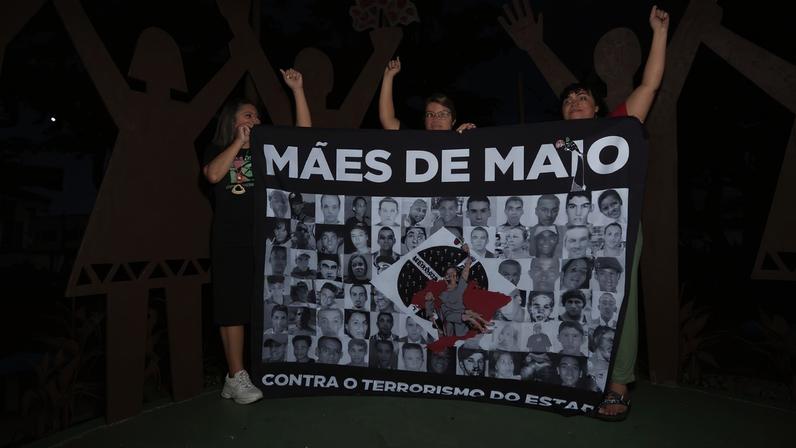 Débora Maria da Silva perdeu o filho Edson Rogério Silva dos Santos, há 20 anos, assassinado pela PM de São Paulo